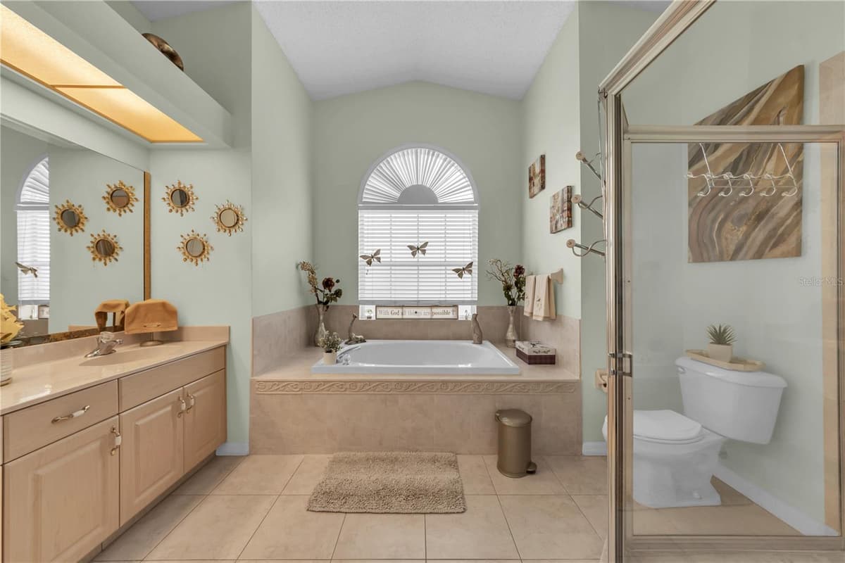 1622 CRAZY HORSE DR — photo 27 of 54