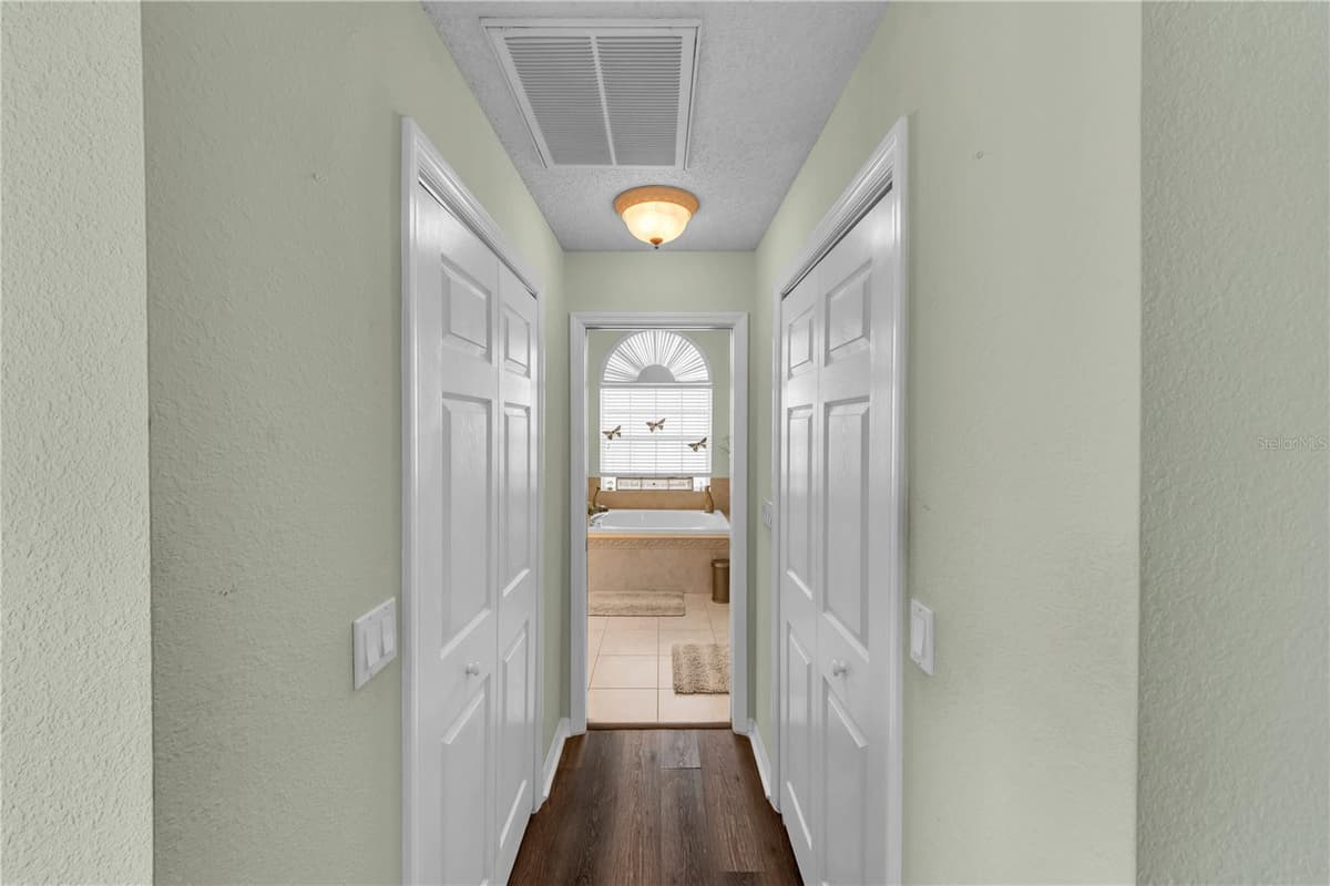 1622 CRAZY HORSE DR — photo 24 of 54
