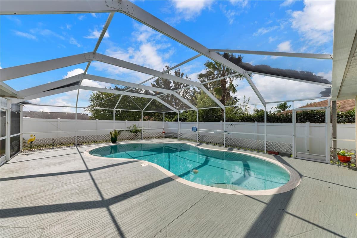 1622 CRAZY HORSE DR — photo 45 of 54