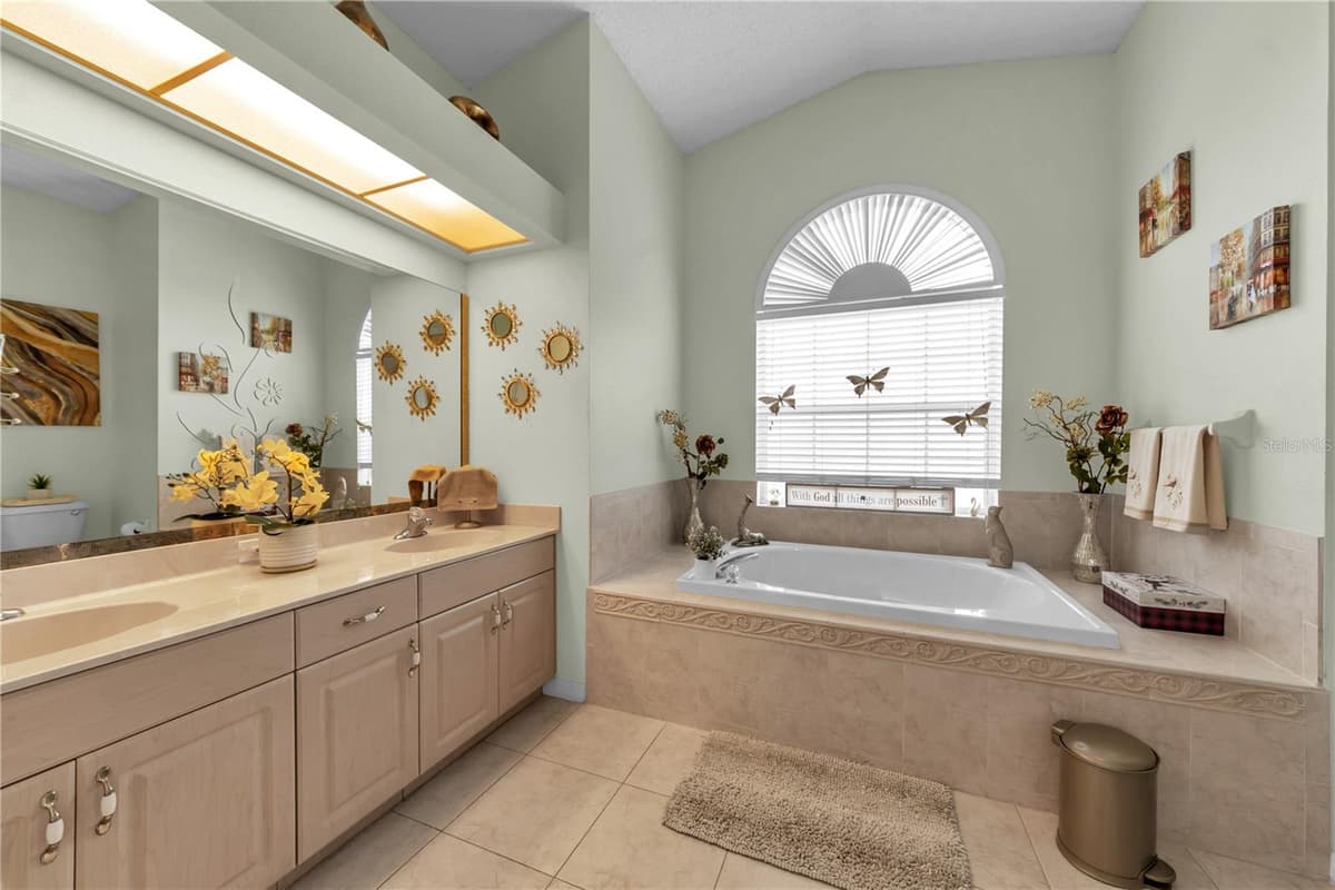 1622 CRAZY HORSE DR — photo 28 of 54