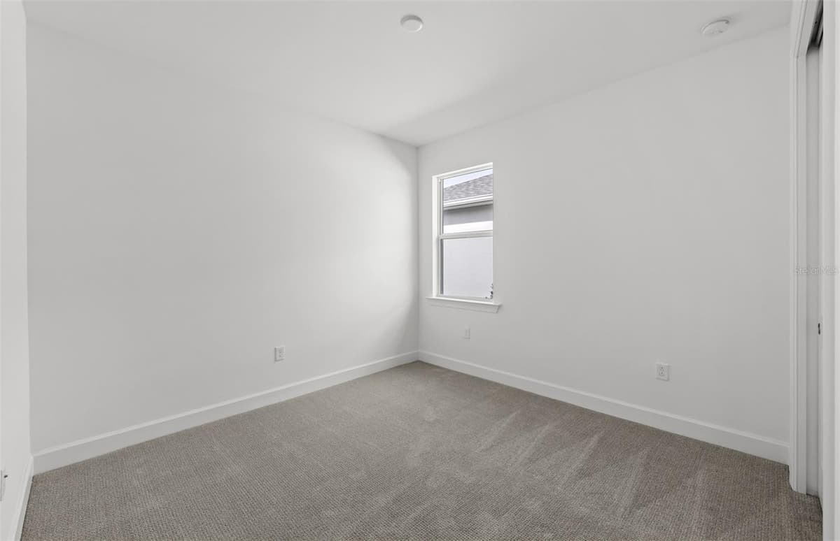 16526 ENNIS PLACE — photo 25 of 38