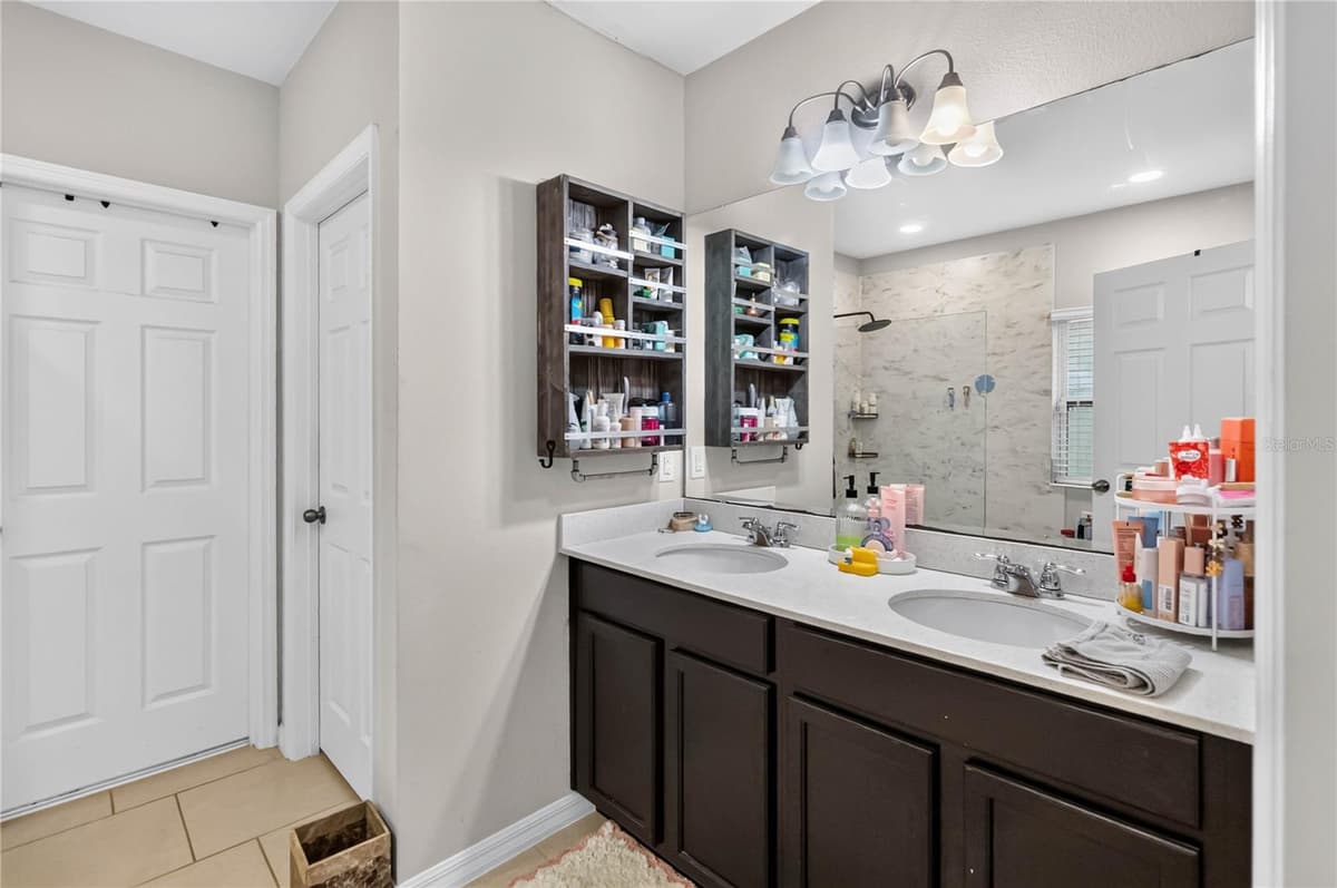 125 WILLIAMSON DRIVE — photo 21 of 40