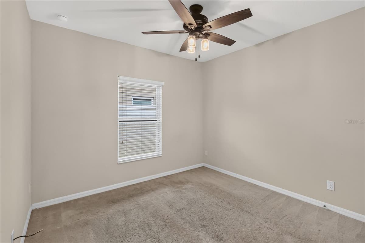 125 WILLIAMSON DRIVE — photo 24 of 40