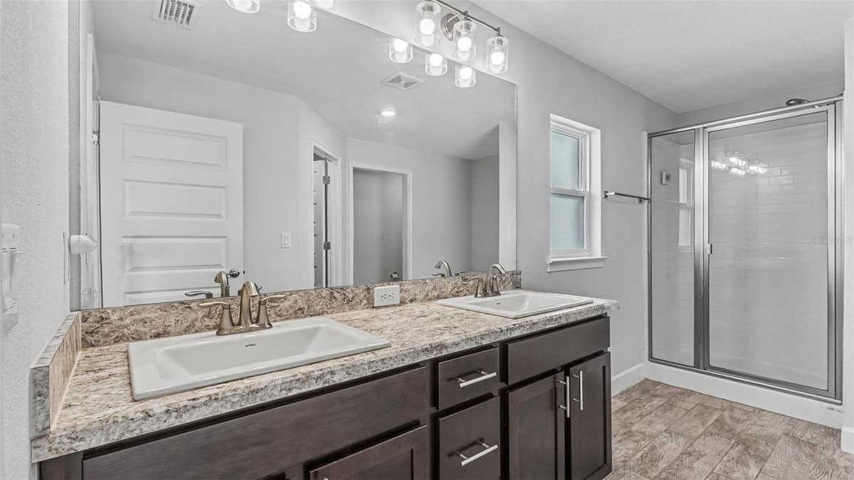 314 ATHABASCA PLACE — photo 15 of 35