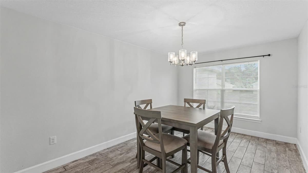 314 ATHABASCA PLACE — photo 11 of 35