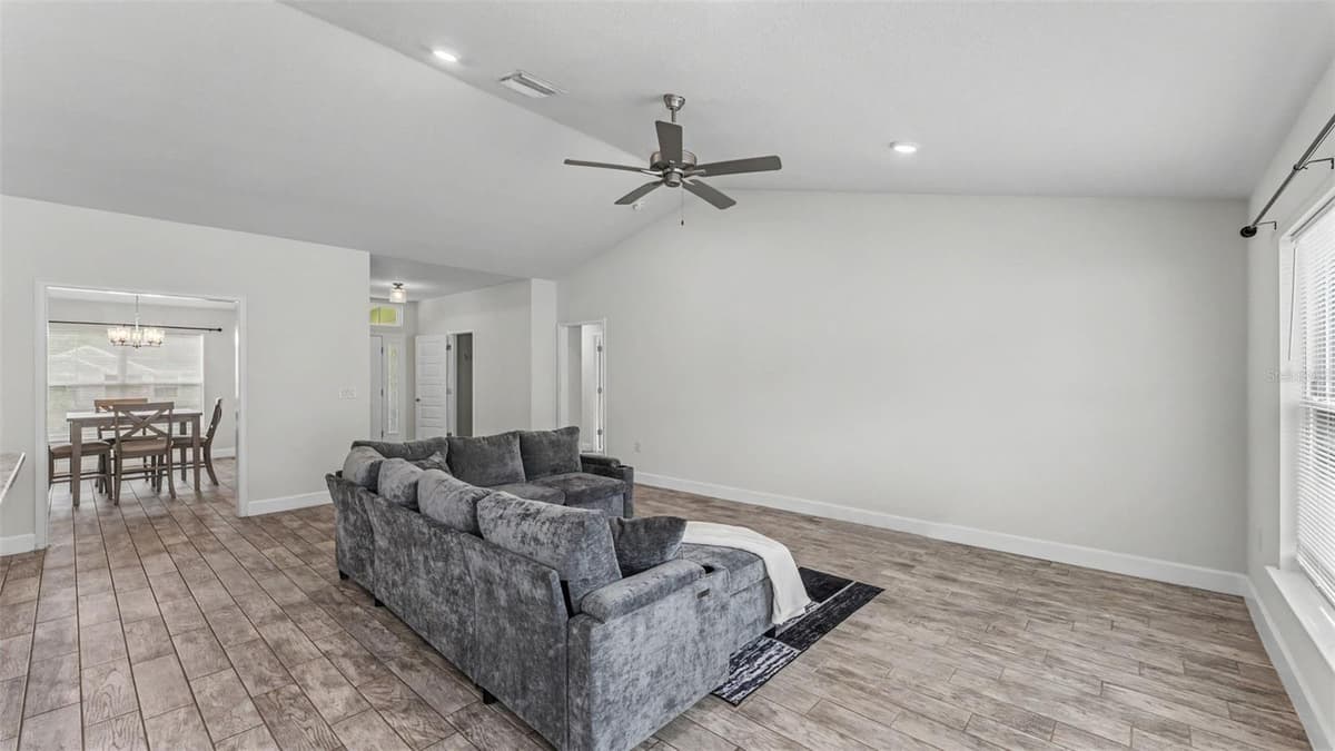 314 ATHABASCA PLACE — photo 9 of 35