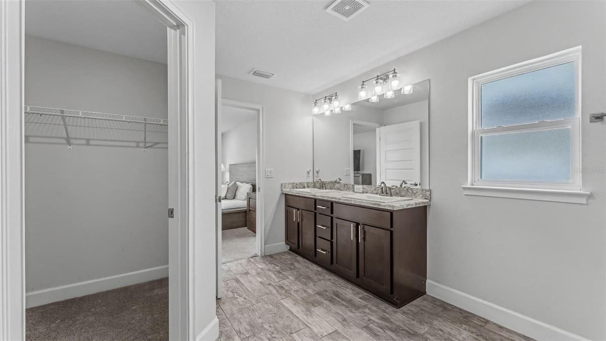 314 ATHABASCA PLACE — photo 17 of 35