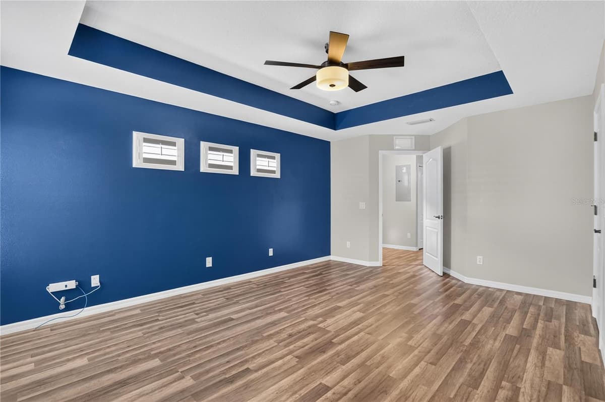 4718 FOREST CREEK TRAIL — photo 15 of 45