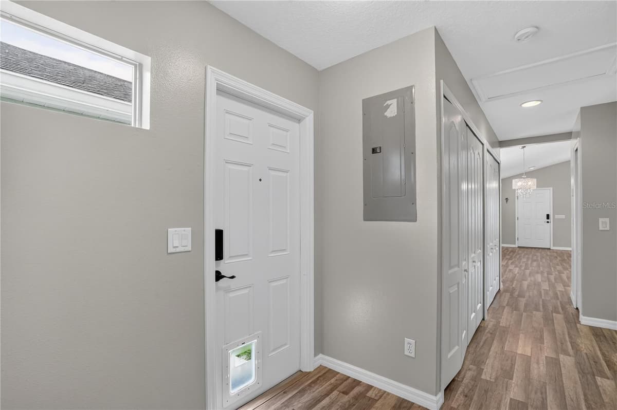 4718 FOREST CREEK TRAIL — photo 23 of 45