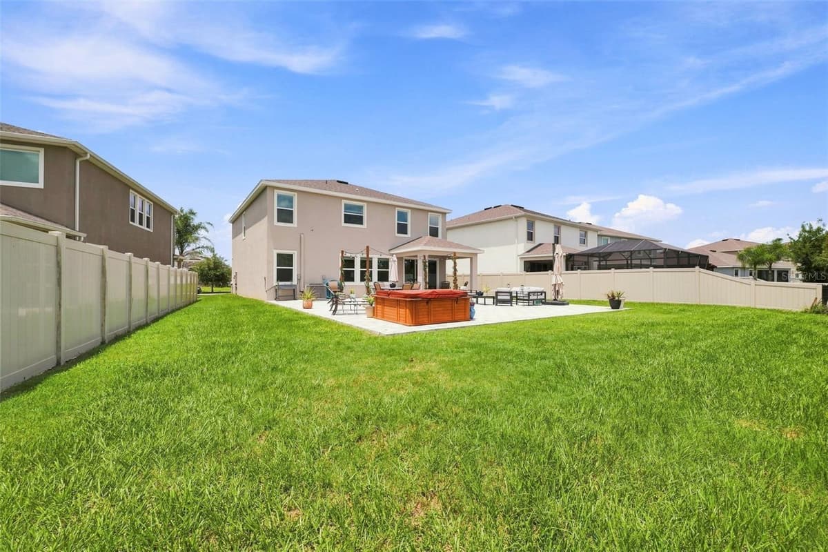 8673 BOWER BASS CIRCLE — photo 14 of 46