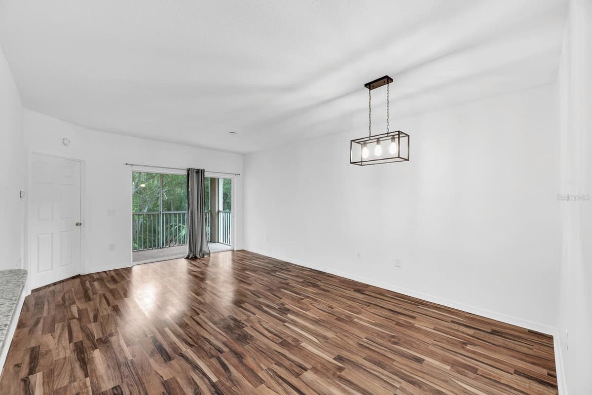 6014 PORTSDALE PLACE — photo 10 of 21
