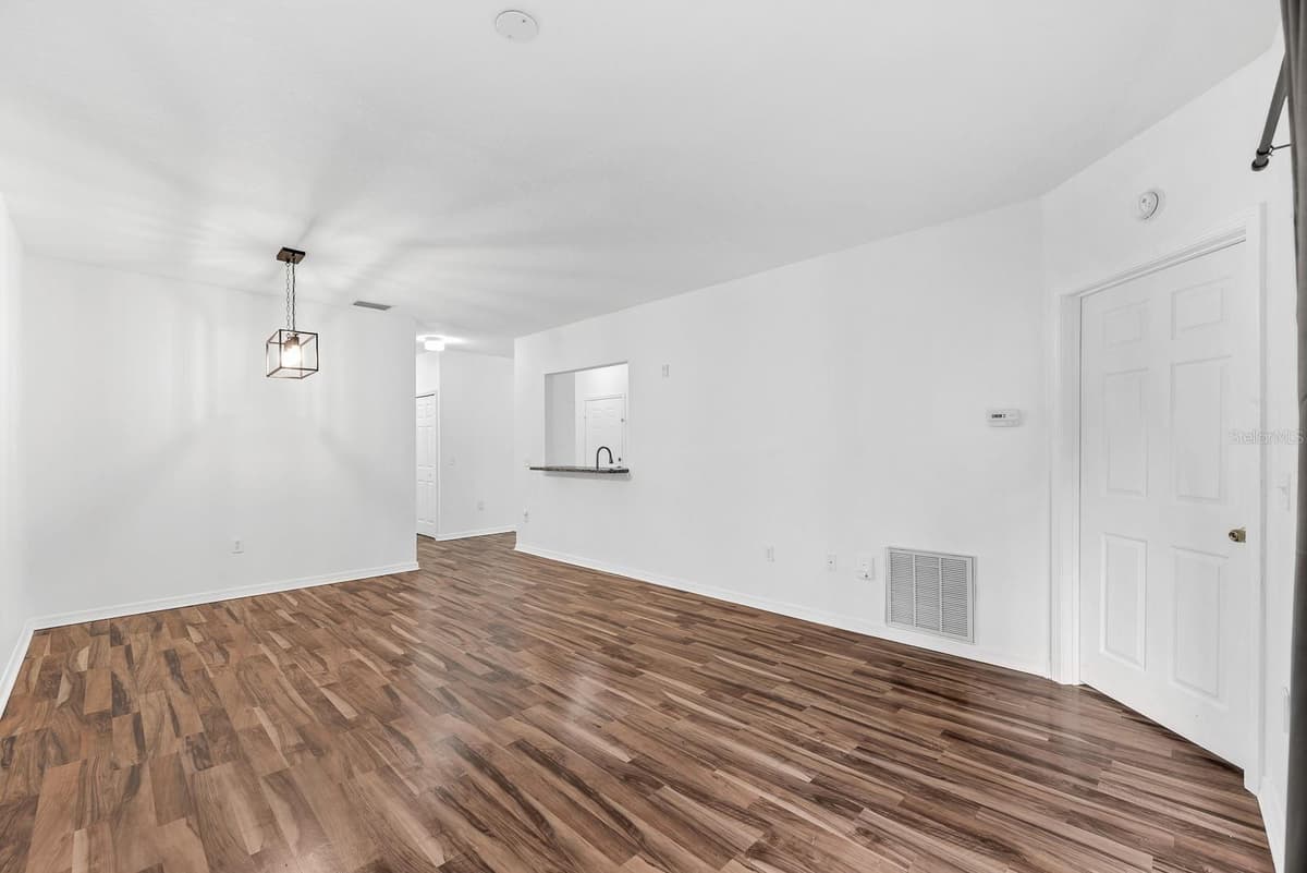 6014 PORTSDALE PLACE — photo 11 of 21