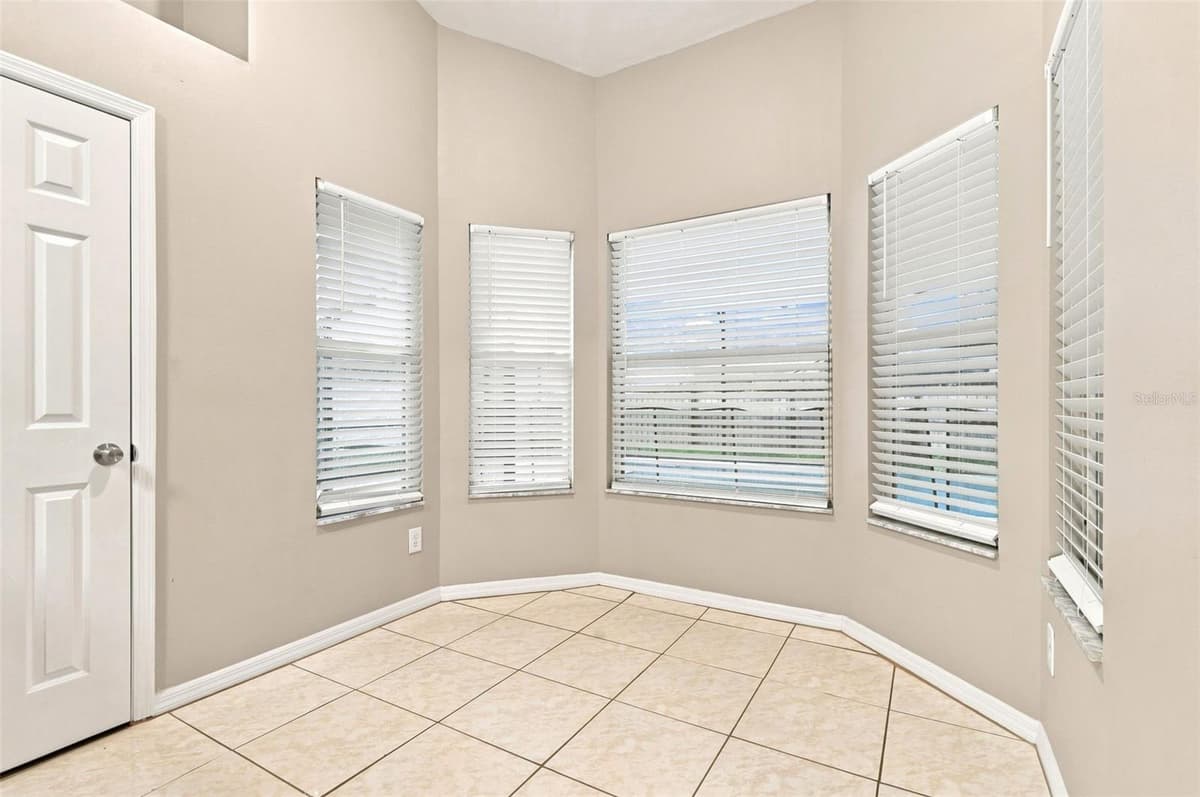 873 SILVERSMITH CIRCLE — photo 18 of 39