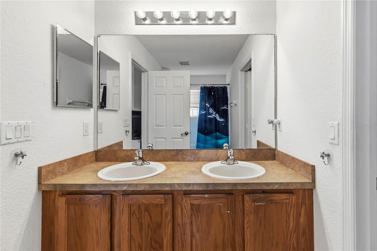 3469 FOREST RIDGE LANE — photo 38 of 57