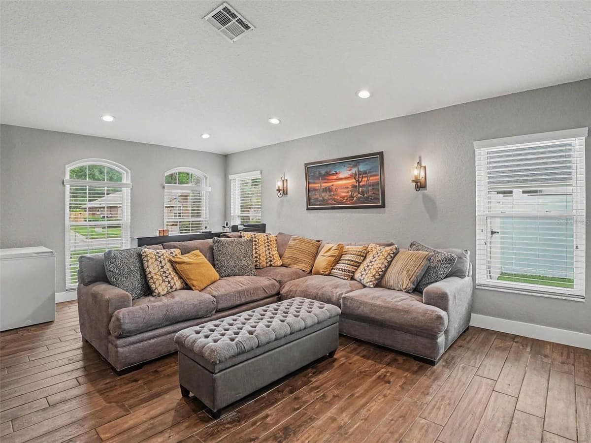 5638 CATSKILL COURT — photo 14 of 31