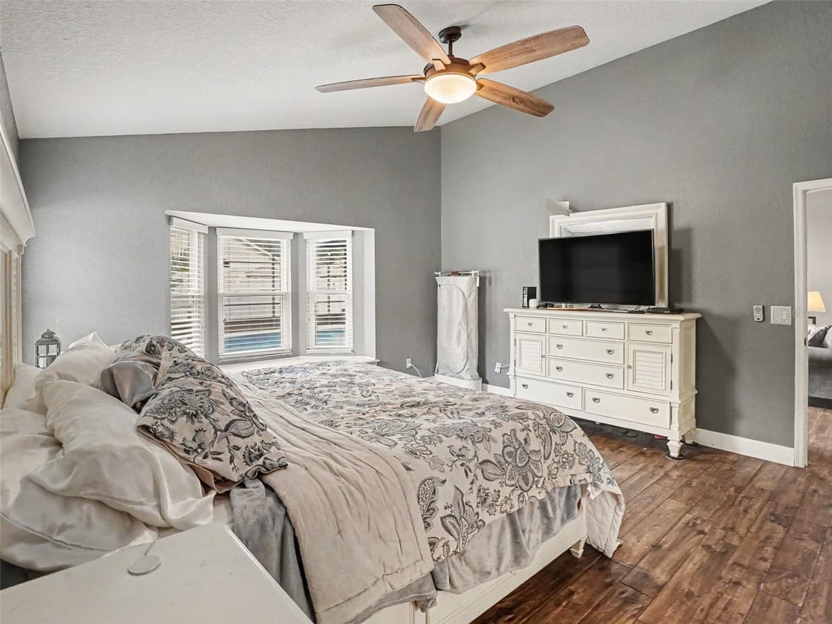 5638 CATSKILL COURT — photo 17 of 31