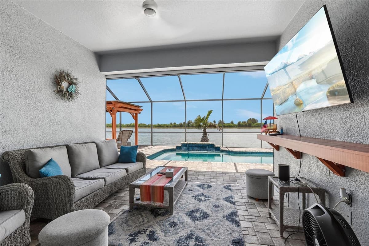 809 SEMINOLE SKY DRIVE — photo 40 of 63