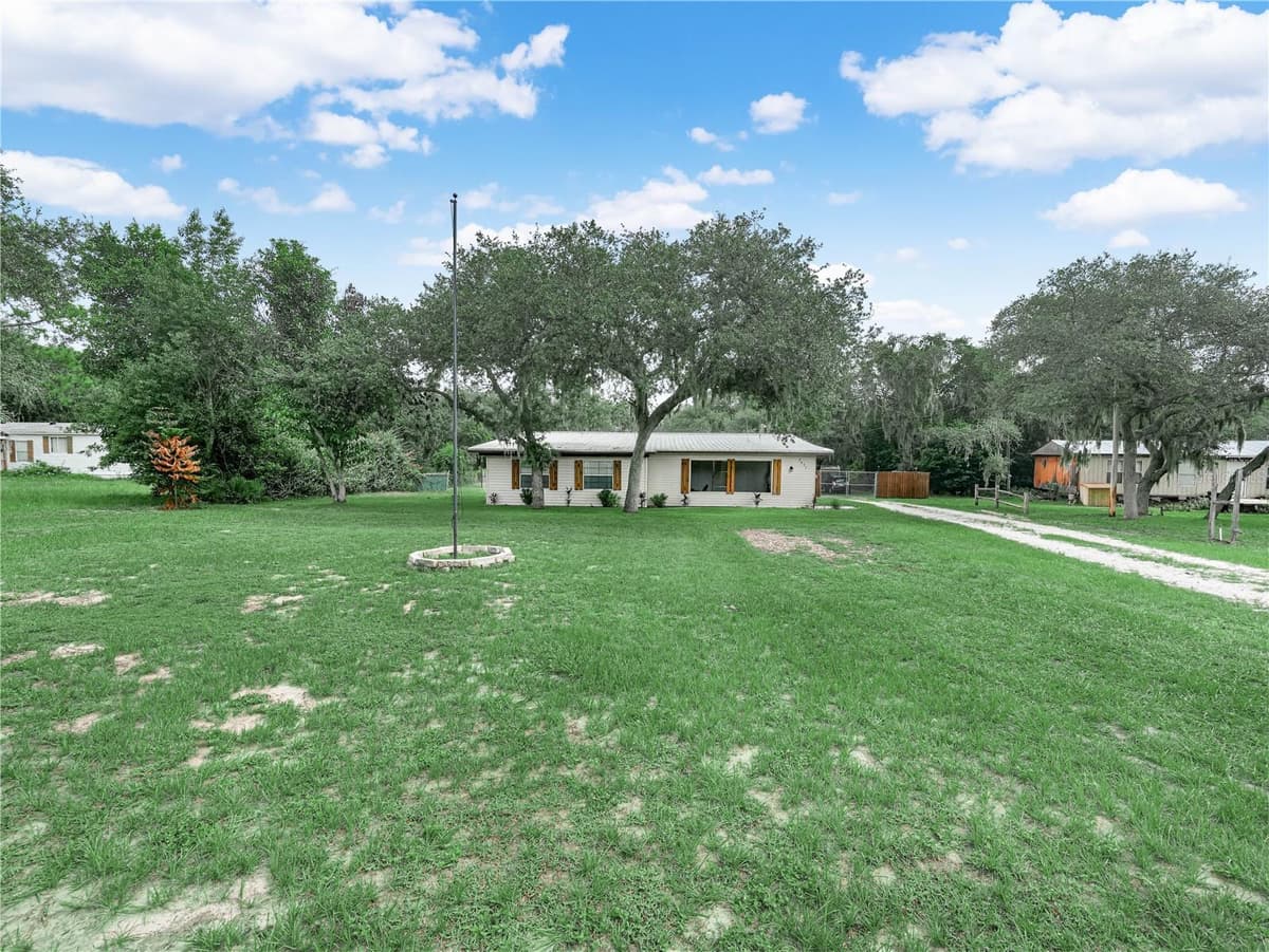 2935 SILVER SPUR LOOP — photo 7 of 46