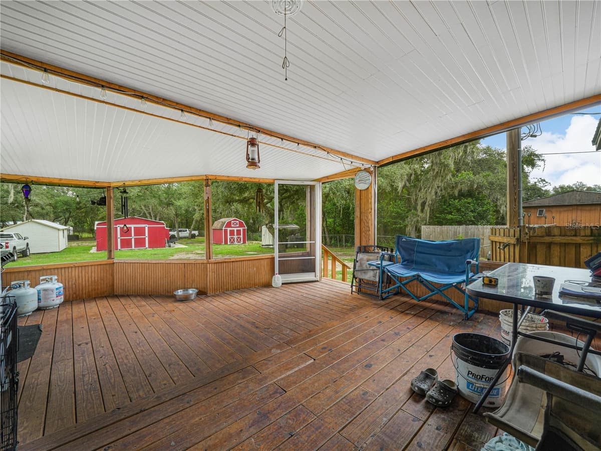 2935 SILVER SPUR LOOP — photo 30 of 46