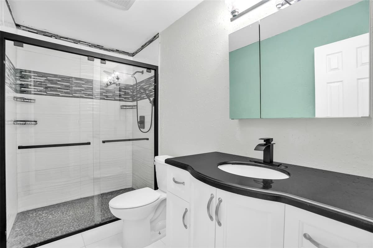 108 KILKENNY COURT — photo 3 of 41