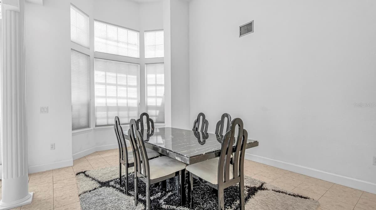 6501 FAIRWAY COVE DRIVE — photo 7 of 49