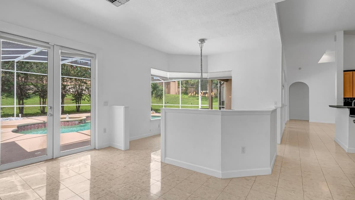 6501 FAIRWAY COVE DRIVE — photo 38 of 49