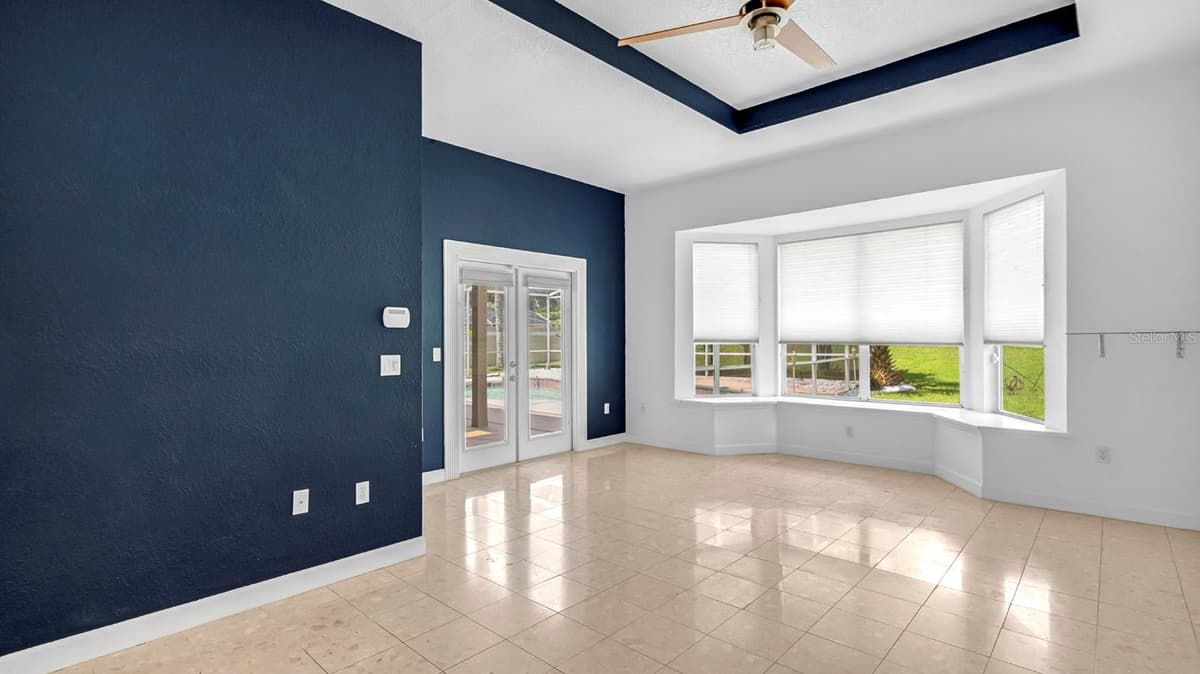 6501 FAIRWAY COVE DRIVE — photo 19 of 49