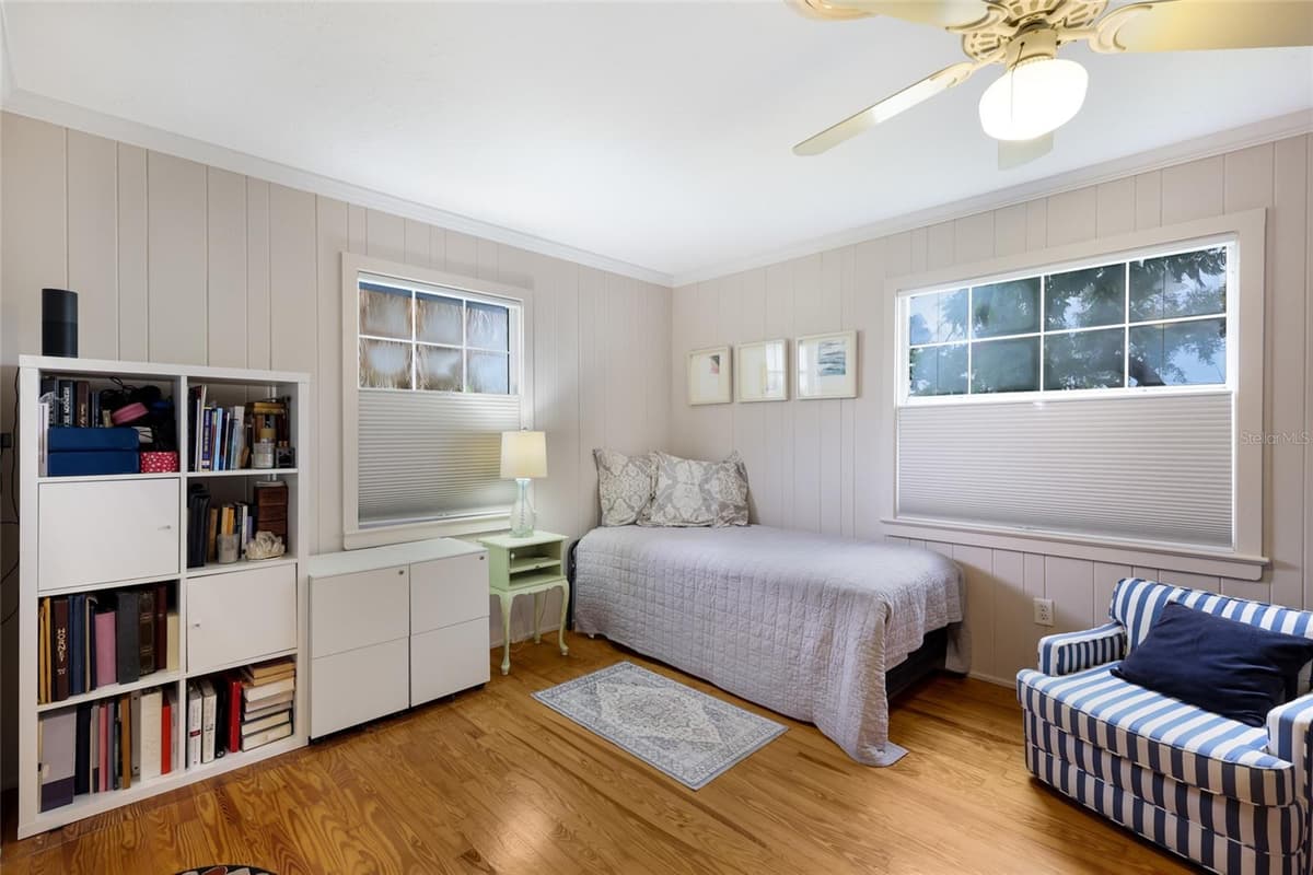2070 HYDE PARK STREET — photo 27 of 50