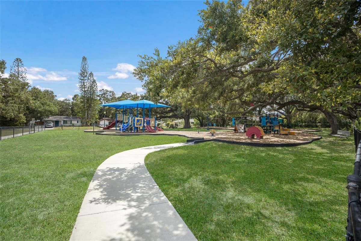 2070 HYDE PARK STREET — photo 41 of 50