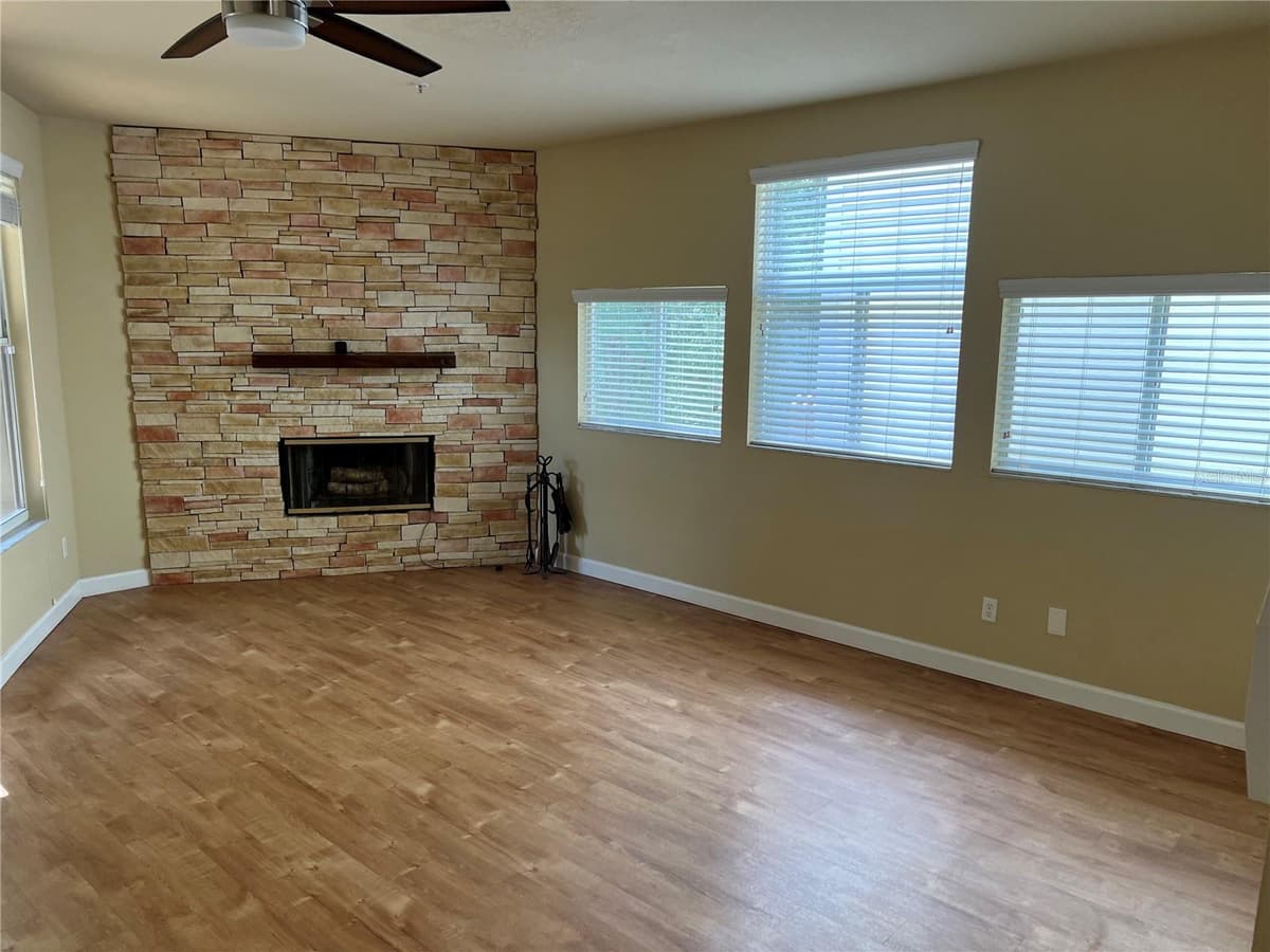 1383 CURLEW ROAD — photo 15 of 56