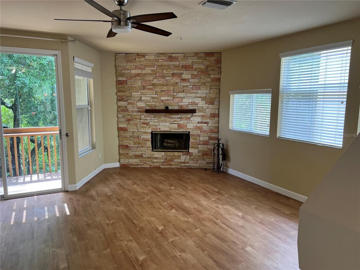 1383 CURLEW ROAD — photo 14 of 56