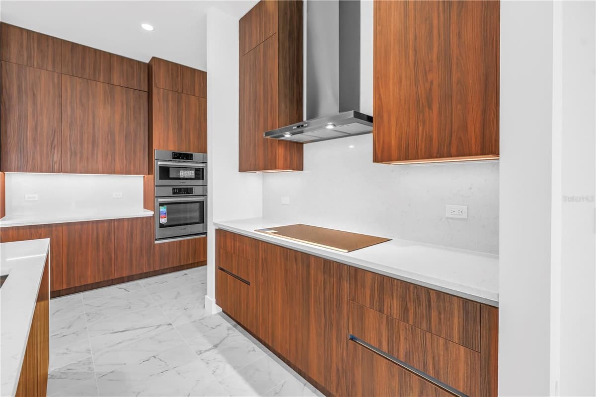 777 3RD AVENUE — photo 6 of 34