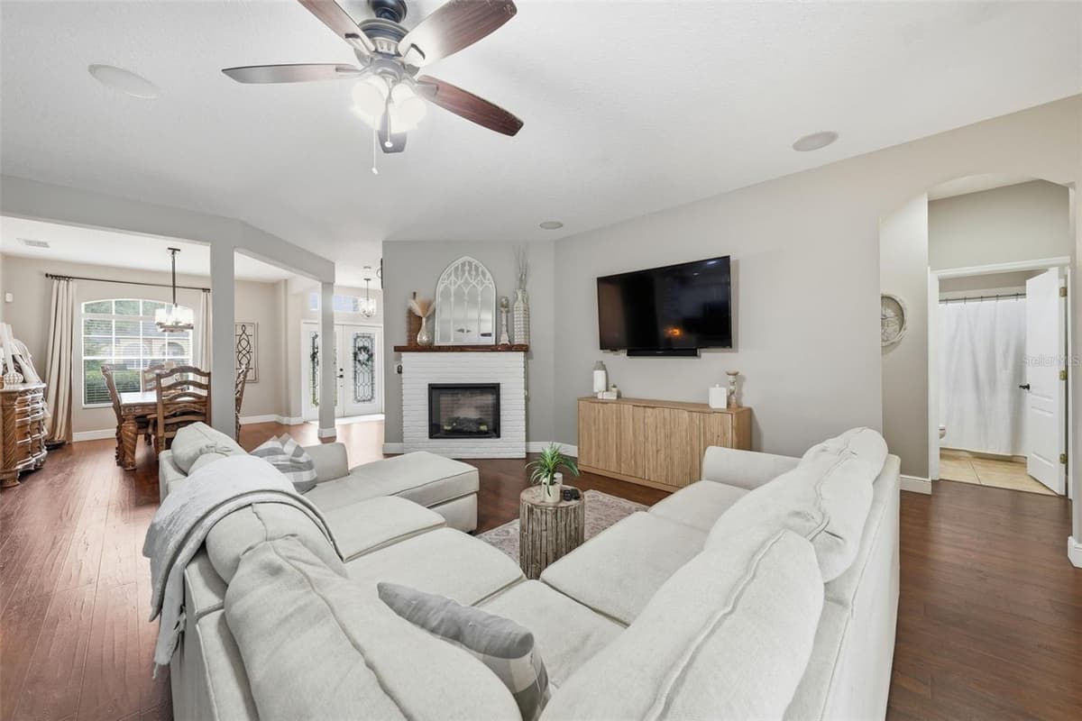 3930 OLD DUNN RD — photo 10 of 66