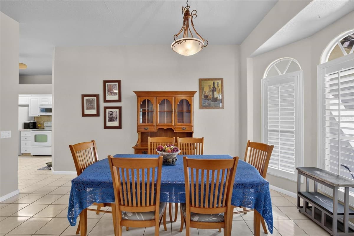 2704 ASTON AVENUE — photo 26 of 88
