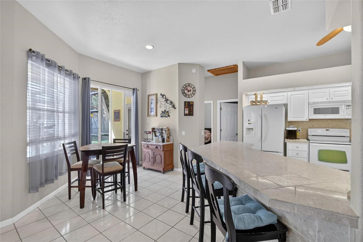 2704 ASTON AVENUE — photo 24 of 88