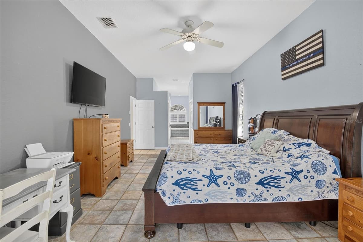 2704 ASTON AVENUE — photo 31 of 88