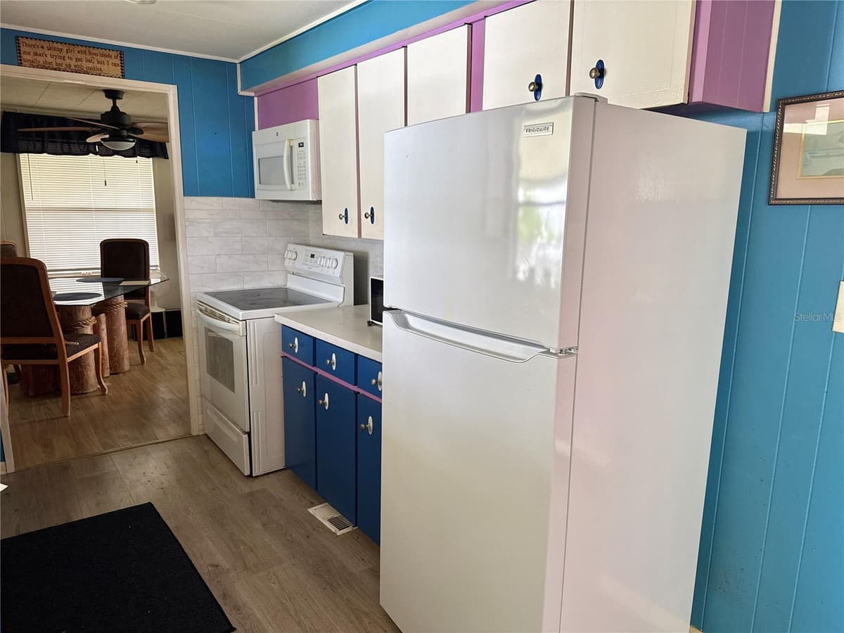 684 MOUNT LANCASTER AVENUE — photo 19 of 29
