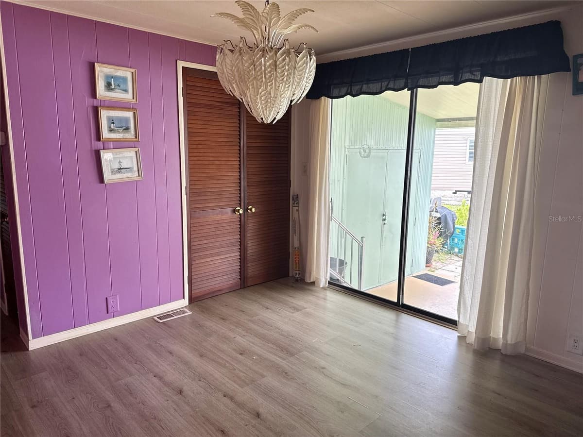 684 MOUNT LANCASTER AVENUE — photo 18 of 29
