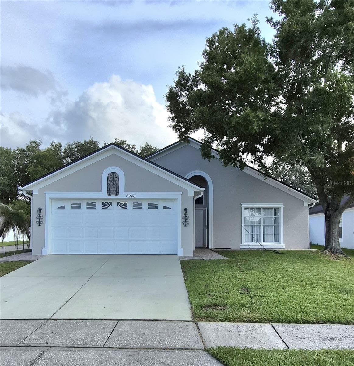2240 STONEHEDGE LOOP — photo 1 of 10