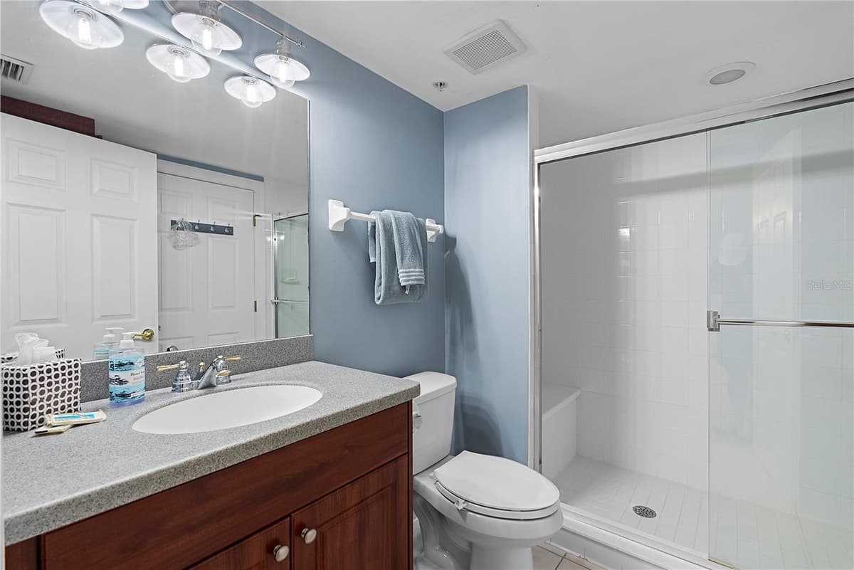 3315 ATLANTIC AVENUE — photo 13 of 46