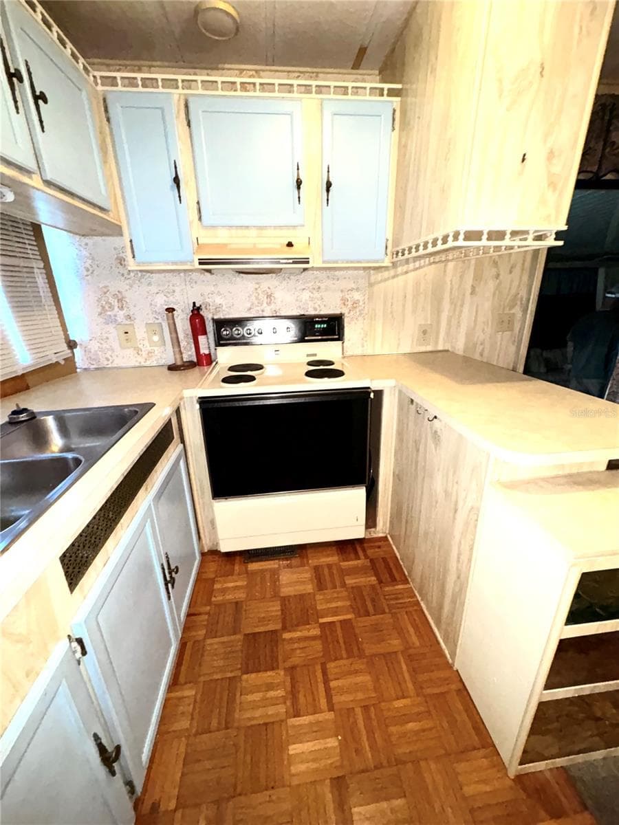 22 WOODRUFF WAY — photo 5 of 22