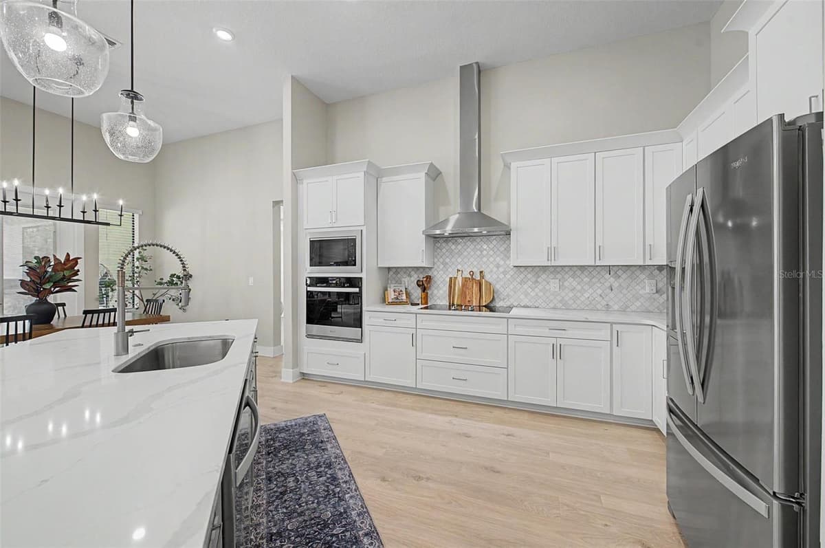 17422 NOKOTA AVENUE — photo 14 of 54