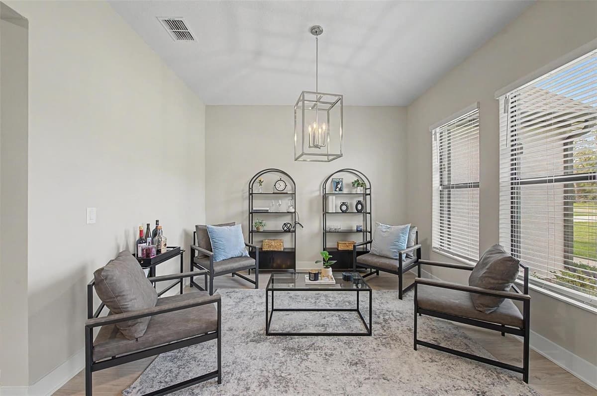 17422 NOKOTA AVENUE — photo 5 of 54