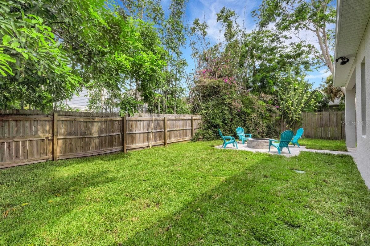 439 LOUDEN AVENUE — photo 46 of 70
