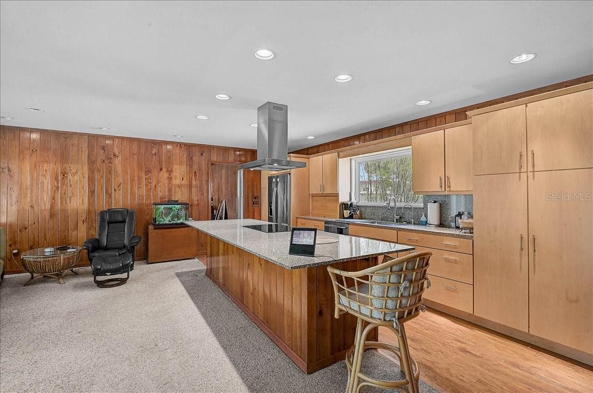 2404 BISPHAM ROAD — photo 13 of 54