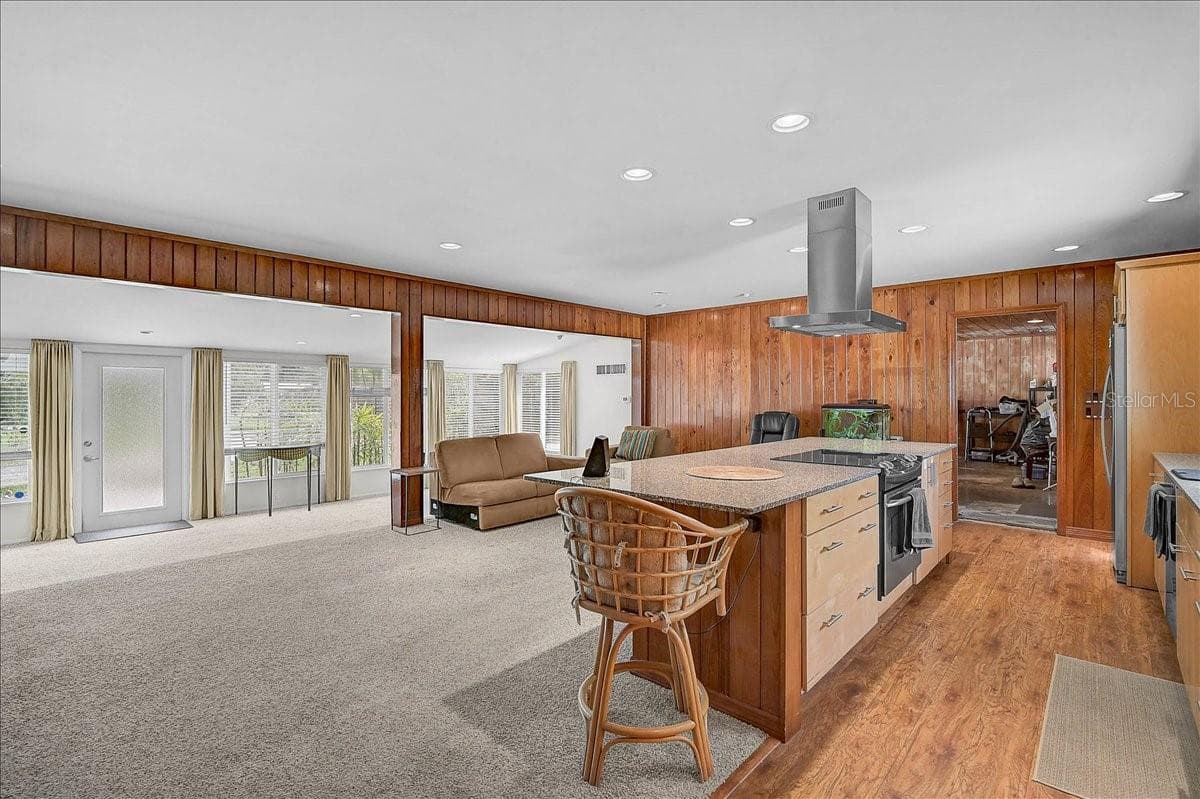 2404 BISPHAM ROAD — photo 11 of 54