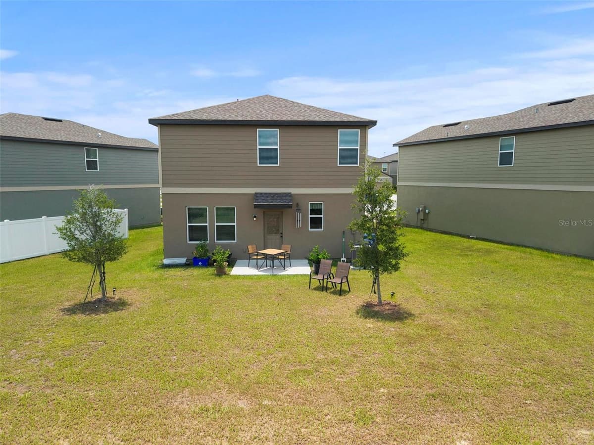 8704 SPORTSMAN LOOP — photo 42 of 46