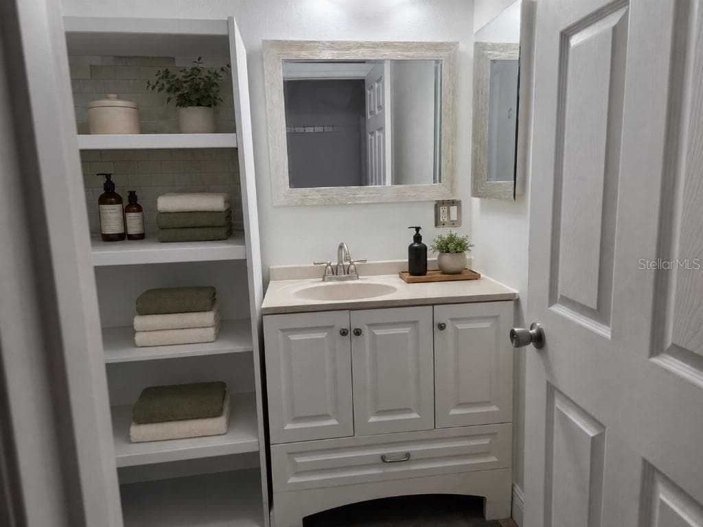 1005 BRACEWELL DRIVE — photo 5 of 15