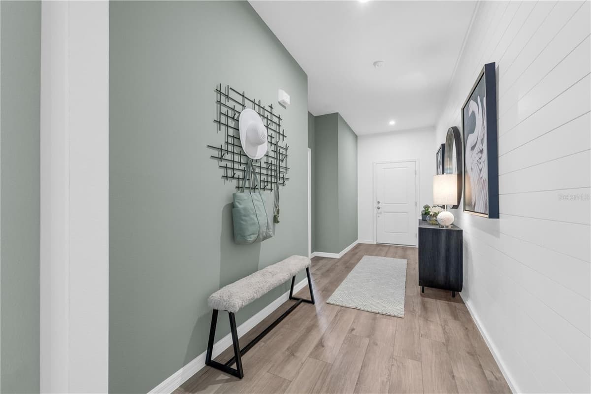 823 PEBBLE CREST LANE — photo 3 of 47