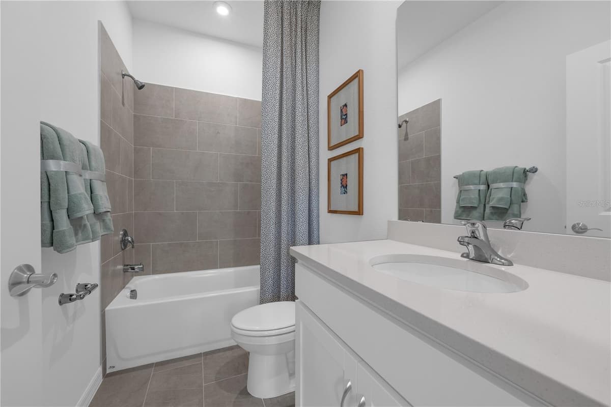 823 PEBBLE CREST LANE — photo 12 of 47